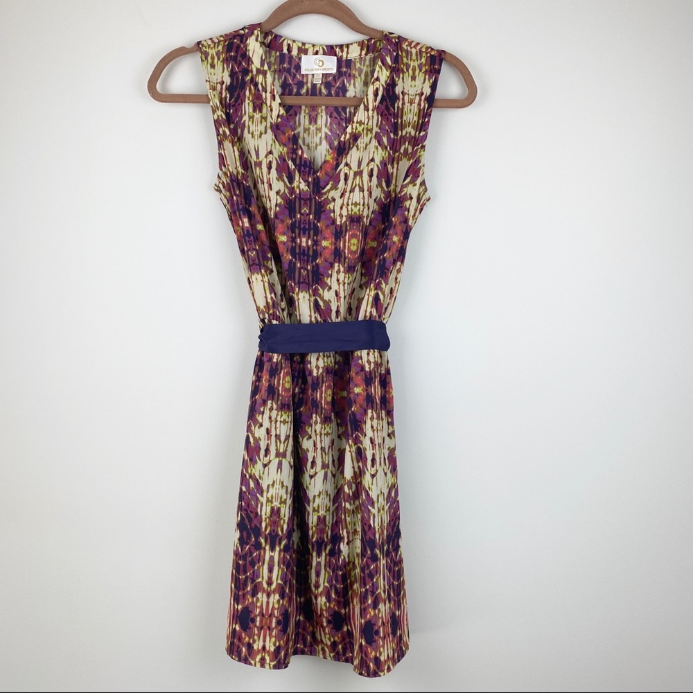 V-neck Cocktail Dress with belt